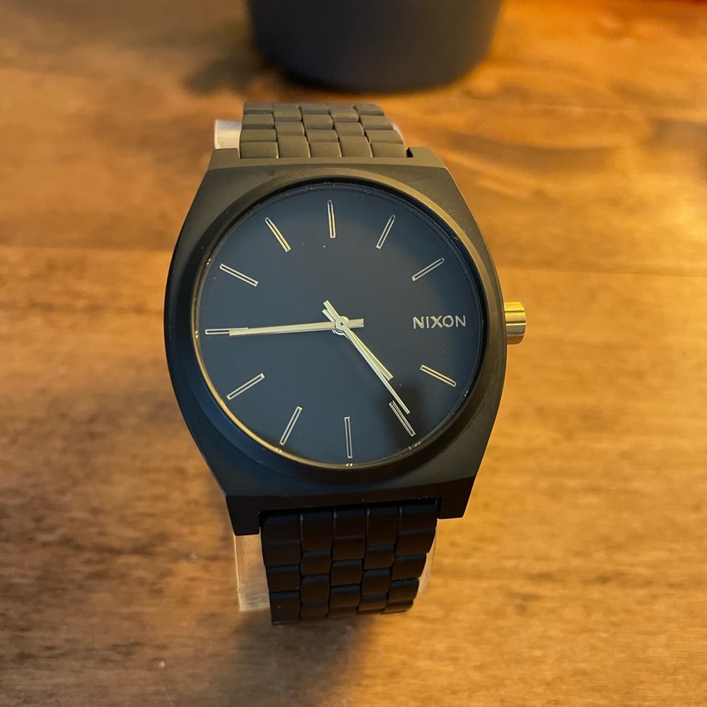 NIXON Time Teller Watch NEW